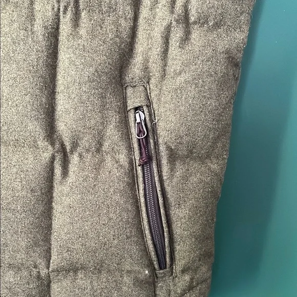 Lands' End Men's M Wool Olive Green Quilted Puffer Vest Fall Layering Warm - Picture 4 of 6